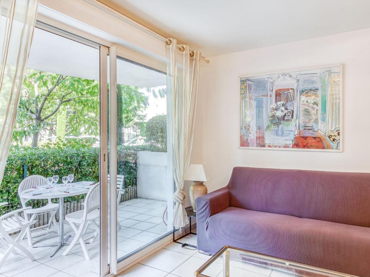 Appartamento Du Port By Interhome Fréjus